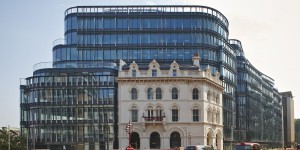Prof-Nasser-D-Khalili-Sixty-London002