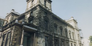 Professor Nasser David Khalili | Nour Palace Construction