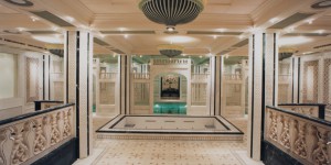Prof-Nasser-David-Khalili-Nour-Palace03