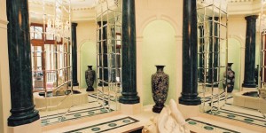Prof-Nasser-David-Khalili-Nour-Palace10