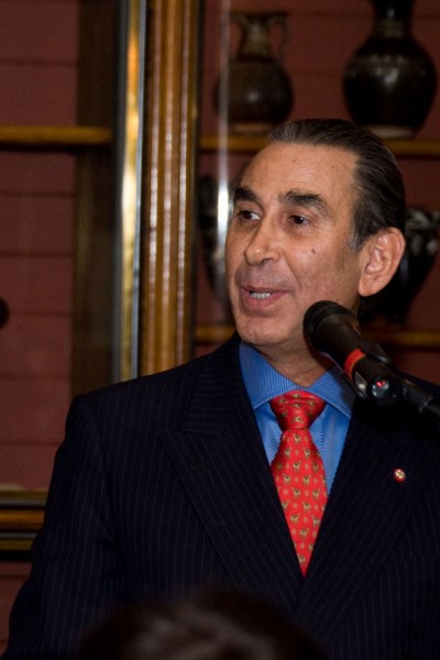 Sir David speaking while hosting a dinner to Celebrate the opening of the Exhibition 'Hajj: Journey to the heart of Islam' at The British Museum - January 2012