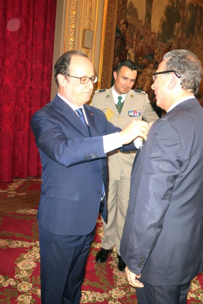 French President Francois Hollande Awarding Sir David the rank of officier in the Ordre national de la Légion d’Honneur at the Elysée Palace, April 2016