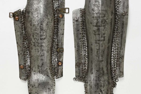 16-vambraces-c-victoria-and-albert-museum